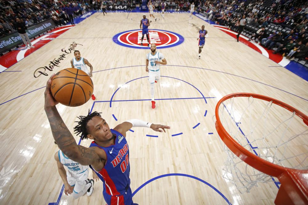 他们凭借完 他们凭借完