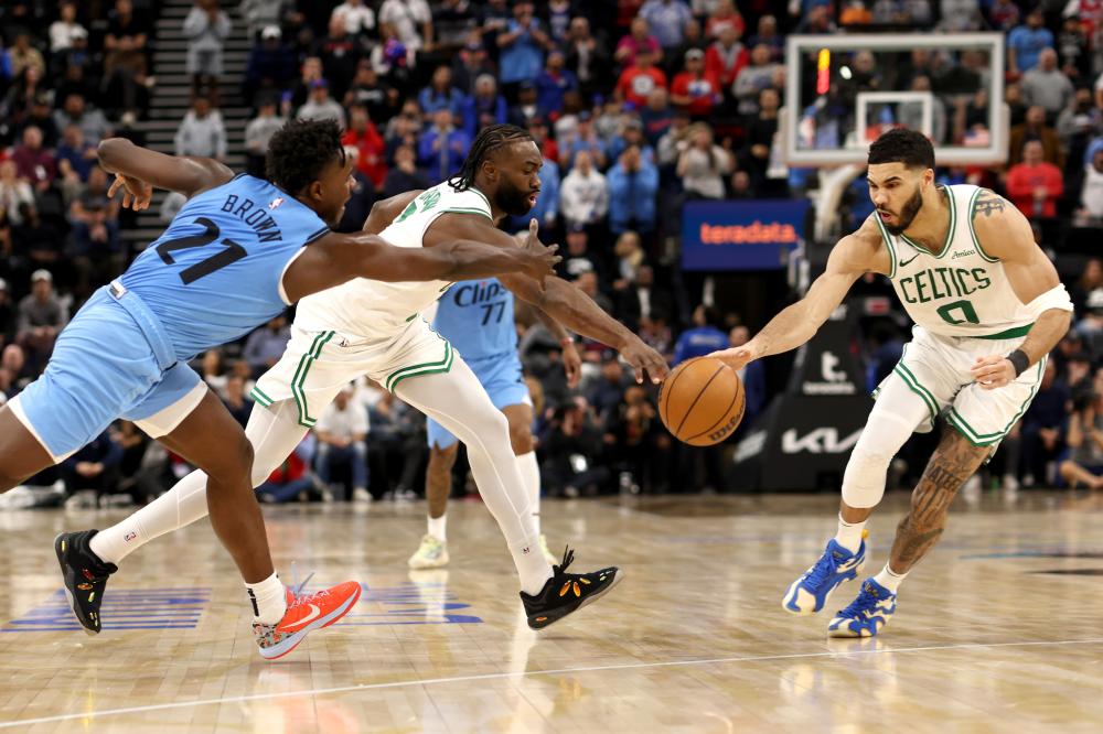 篮下得分与 篮下得分与